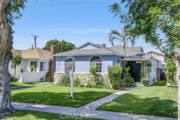 10427 Annetta Avenue, South Gate, CA 90280