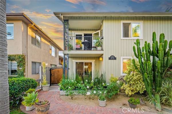 235 Mira Mar Avenue #1, Long Beach, CA 90803