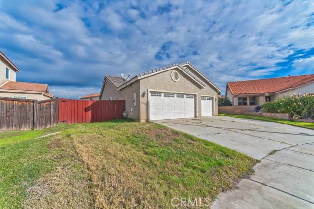 1035 Sykes Drive, San Jacinto, CA 92582