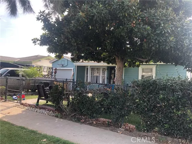 818 E Stearns Avenue, La Habra, CA 90631