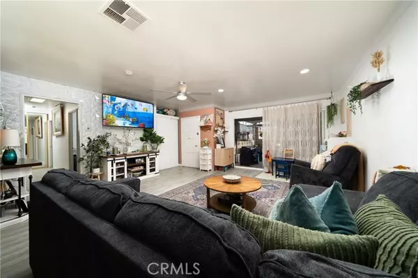 Laguna Hills, CA 92656,23361 Via San Gabriel