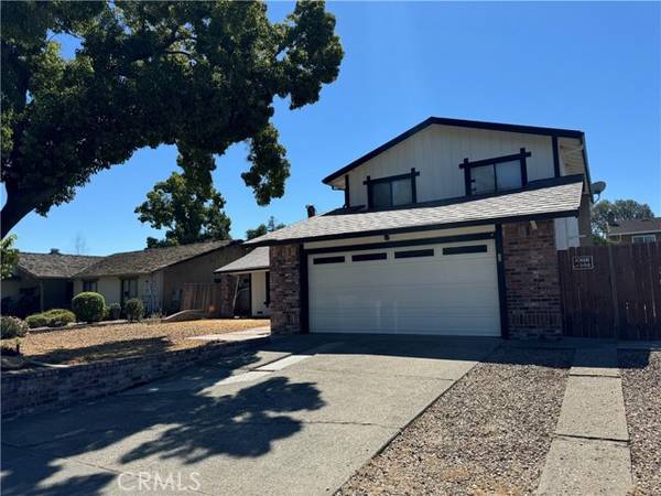 1018 Goldenoak Way, Stockton, CA 95209