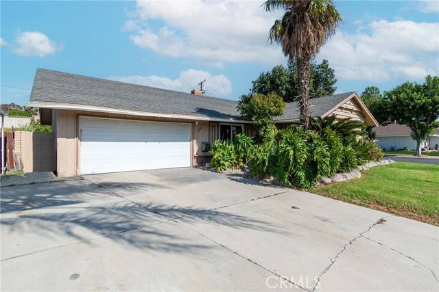 385 Blackpine Drive, Corona, CA 92879