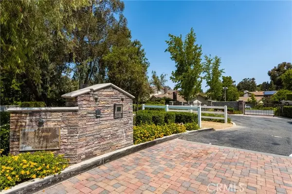 7716 E Twinleaf Trail, Orange, CA 92869