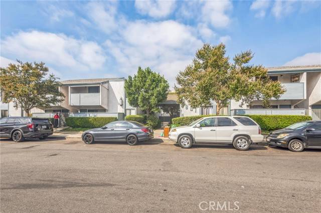 Canoga Park, CA 91304,8801 Independence Avenue #11