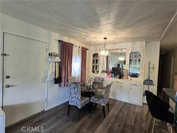 Corona, CA 92882,995 Pomona #1