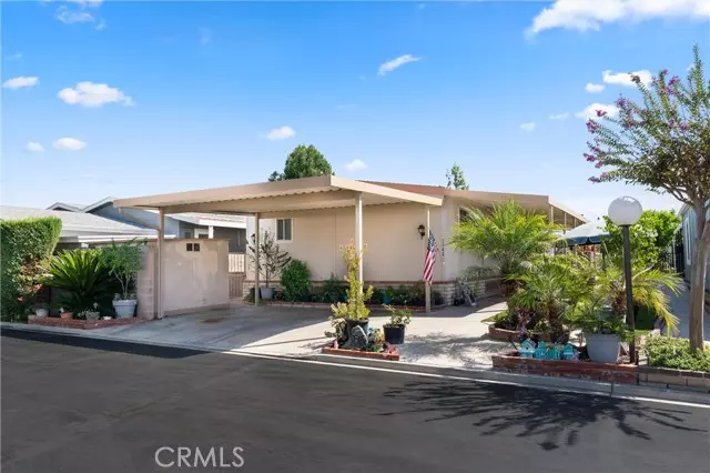 Brea, CA 92821,1342 Silver Lake