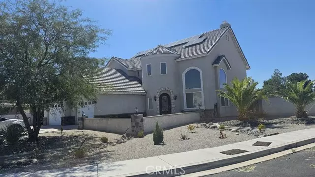 11238 Lindsay Lane, Apple Valley, CA 92308