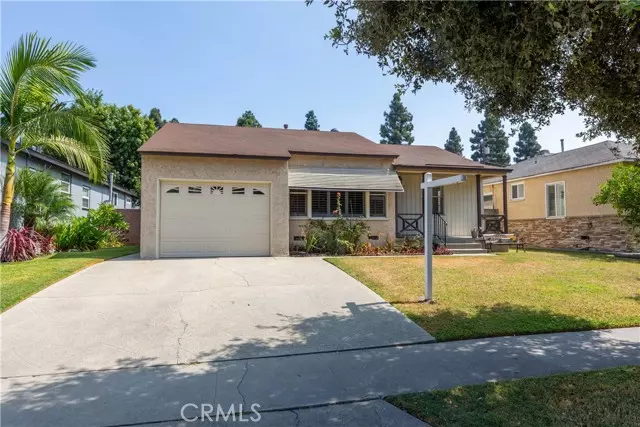 5212 Fidler Ave., Lakewood, CA 90712