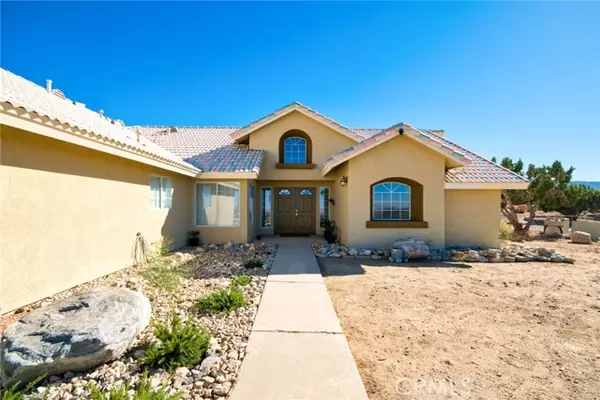 1825 Smoke Tree Road, Pinon Hills, CA 92372