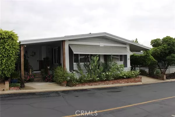 Brea, CA 92821,327 E ASH #19