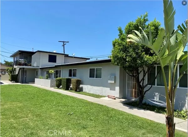 17361 Keelson Lane,  Huntington Beach,  CA 92647