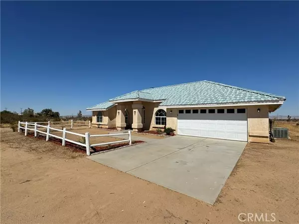 Phelan, CA 92371,7374 Kansas Lane