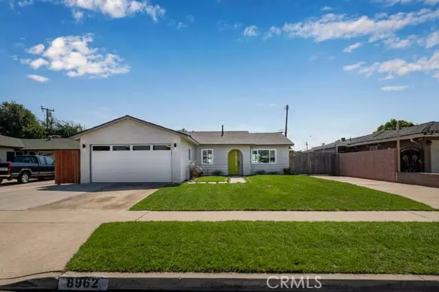 8962 Bishop Avenue, Westminster, CA 92683