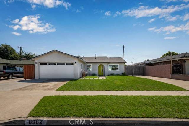 8962 Bishop Avenue, Westminster, CA 92683