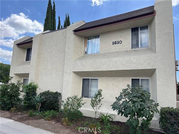 1610 W Civic Center Drive, Santa Ana, CA 92703