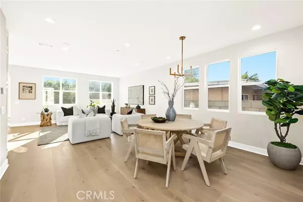 Costa Mesa, CA 92627,165 Merrill Place