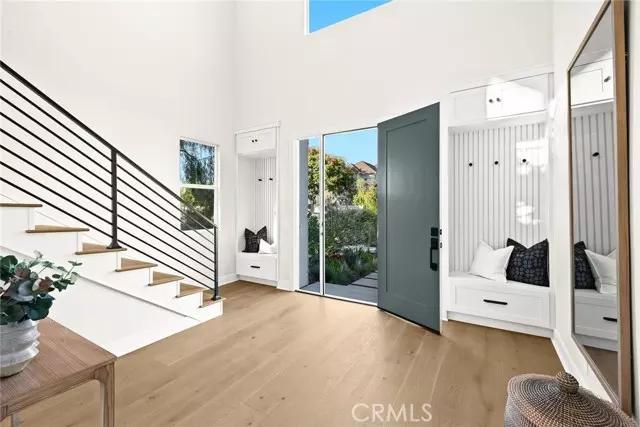 Costa Mesa, CA 92627,165 Merrill Place