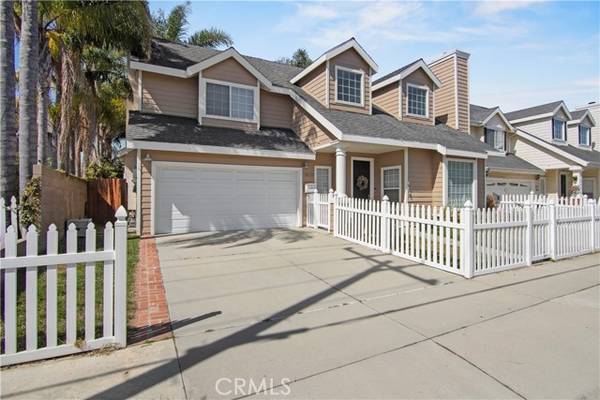 1813 Huntington Street, Huntington Beach, CA 92648