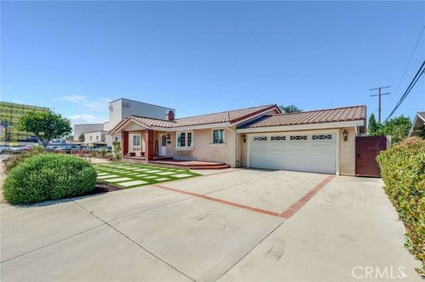 4923 E Harvey Way, Long Beach, CA 90808