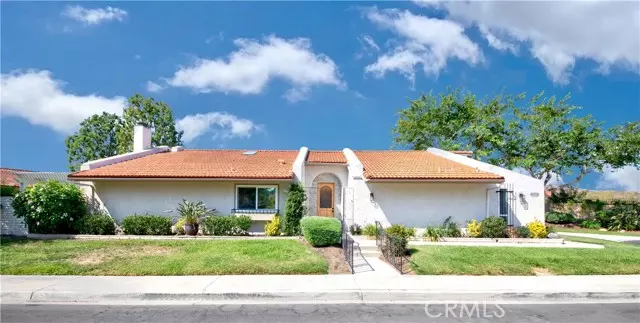 5310 Cantante, Laguna Woods, CA 92637