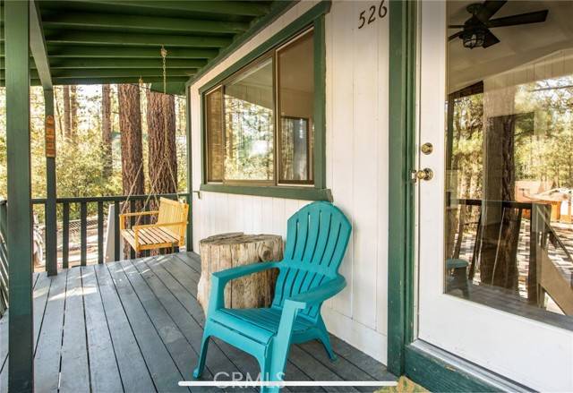 526 W Rainbow Boulevard, Big Bear City, CA 92314