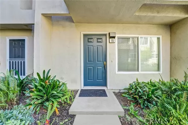 285 N Singingwood Street #15, Orange, CA 92869