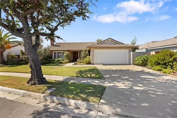 15987 Mount Mitchell Circle,  Fountain Valley,  CA 92708