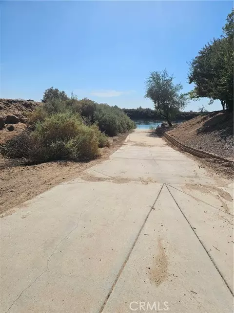 Big River, CA 92242,7825 Rio Vista