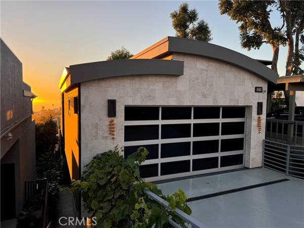 1083 Tia Juana Street, Laguna Beach, CA 92651