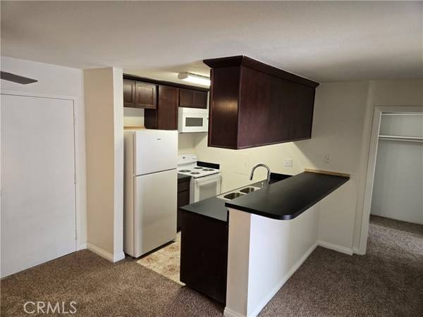 5585 E Pacific Coast #115, Long Beach, CA 90804