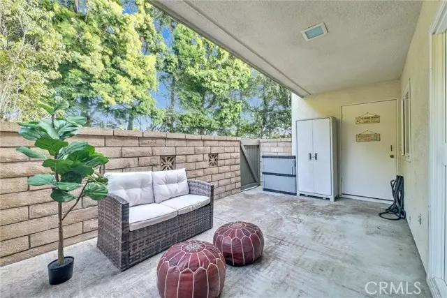 8644 Portola Court #12B, Huntington Beach, CA 92646