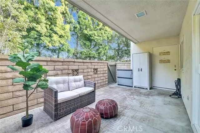 Huntington Beach, CA 92646,8644 Portola Court #12B