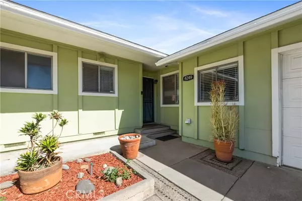 4249 W Ash Avenue, Fullerton, CA 92833