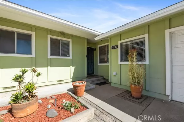 4249 W Ash Avenue, Fullerton, CA 92833