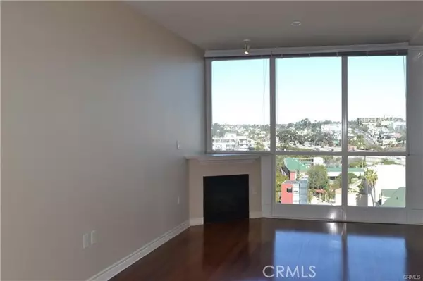 300 W Beech Street #1204, San Diego, CA 92101