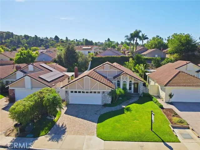 7978 E Bauer Road, Anaheim Hills, CA 92808