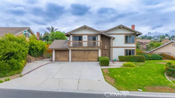 Yorba Linda, CA 92886,6092 Country View Drive