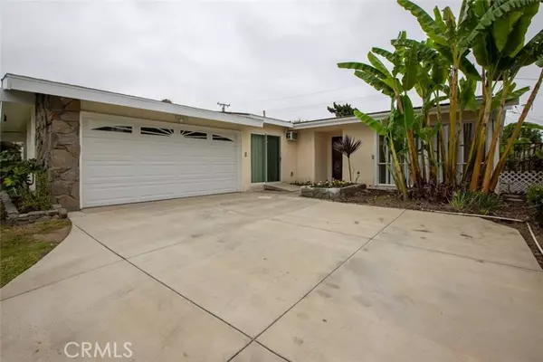 14074 La Barca Drive, La Mirada, CA 90638