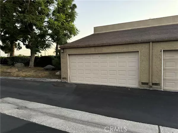 Cypress, CA 90630,5497 Twin Lakes Drive