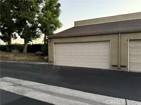 Cypress, CA 90630,5497 Twin Lakes Drive