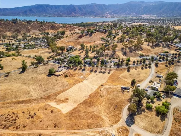 Lake Elsinore, CA 92530,405 Lot 405-407 Gunnerson