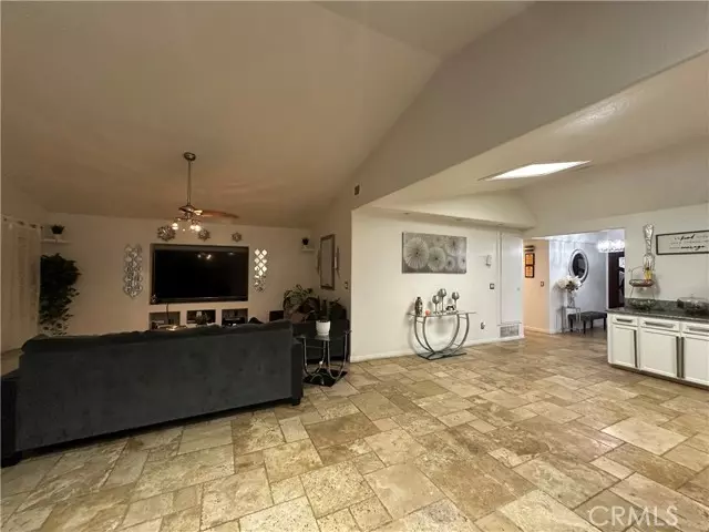 5780 Avenue Juan Bautista, Jurupa Valley, CA 92509