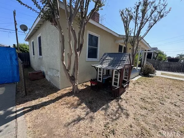 Wilmington, CA 90744,24734 Seagrove Avenue