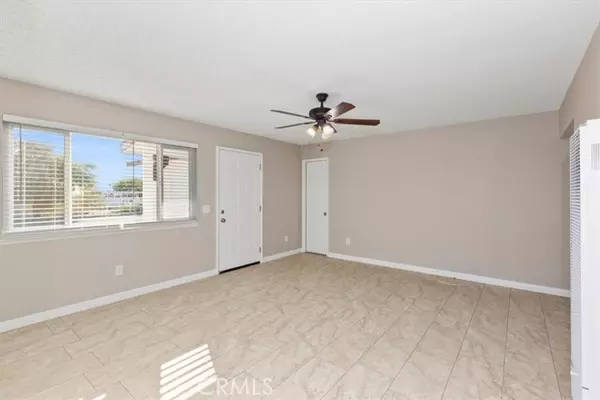 29 Palms, CA 92277,5478 Daisy Avenue