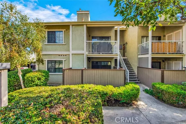 Tustin, CA 92780,1111 Packers Circle #17