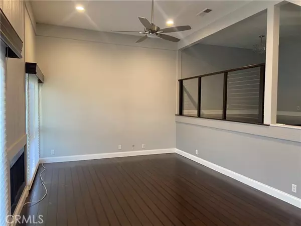 Orange, CA 92868,2100 W Palmyra Avenue #7