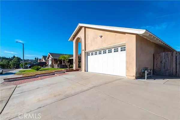 Yorba Linda, CA 92886,6001 Brookmont Drive