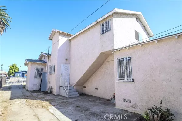 526 W 84th Street, Los Angeles, CA 90044