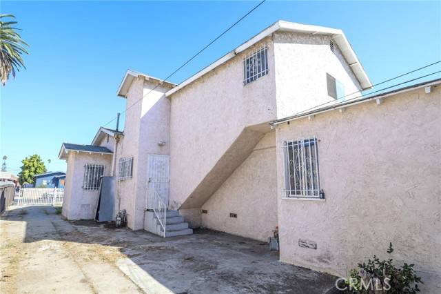 526 W 84th Street, Los Angeles, CA 90044